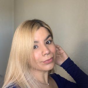 Meet your Posher, Natalie